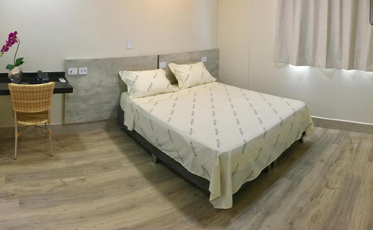 Hotel Avalon Maringa Economico エクステリア 写真