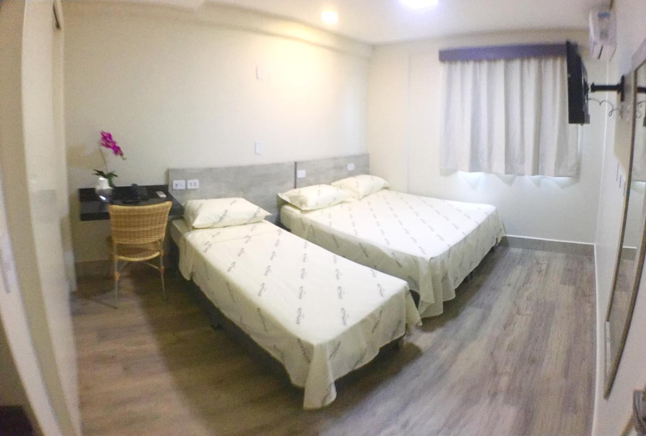 Hotel Avalon Maringa Economico エクステリア 写真